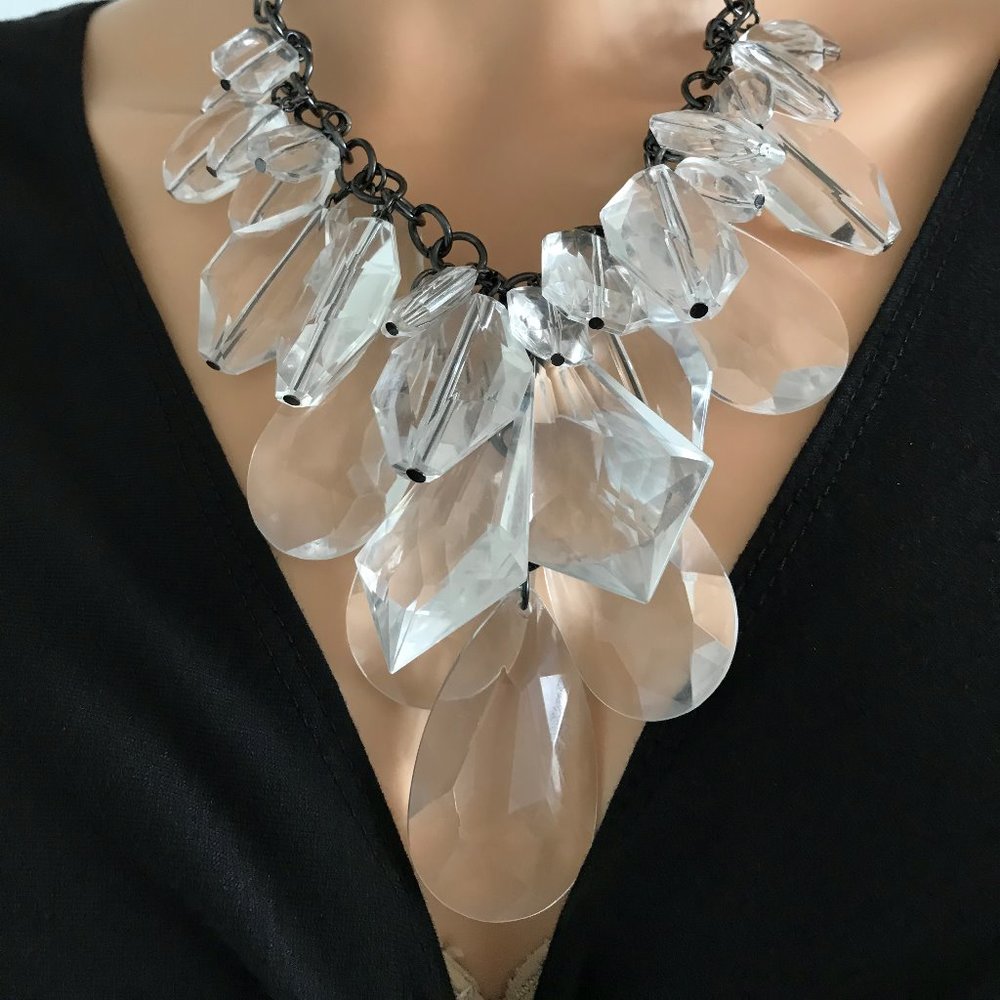 Large Ice Crystals necklace - Picture 4 of 16